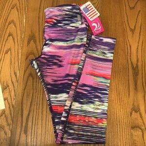 NWT KOS USA Brand Yoga‎ Leggings Sz Small